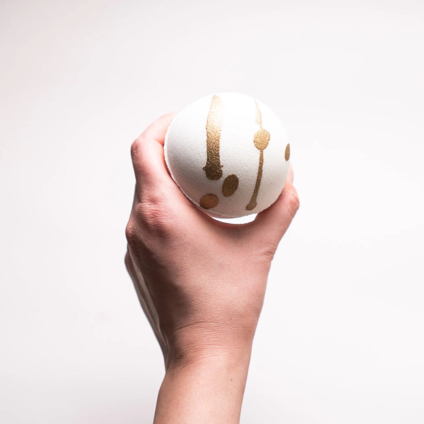 Feminine Energy Ylang Ylang Scented Bath Ball 3 Pieces – Feminine and Relaxing Bath Experience