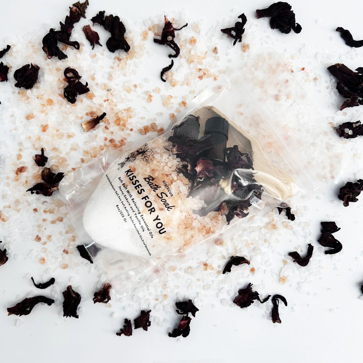 Sakura & Vanilya Özlü Hibiskus Mineral Banyo Tuzu 225 Gr – Romantik ve Ferahlatıcı Banyo Keyfi!