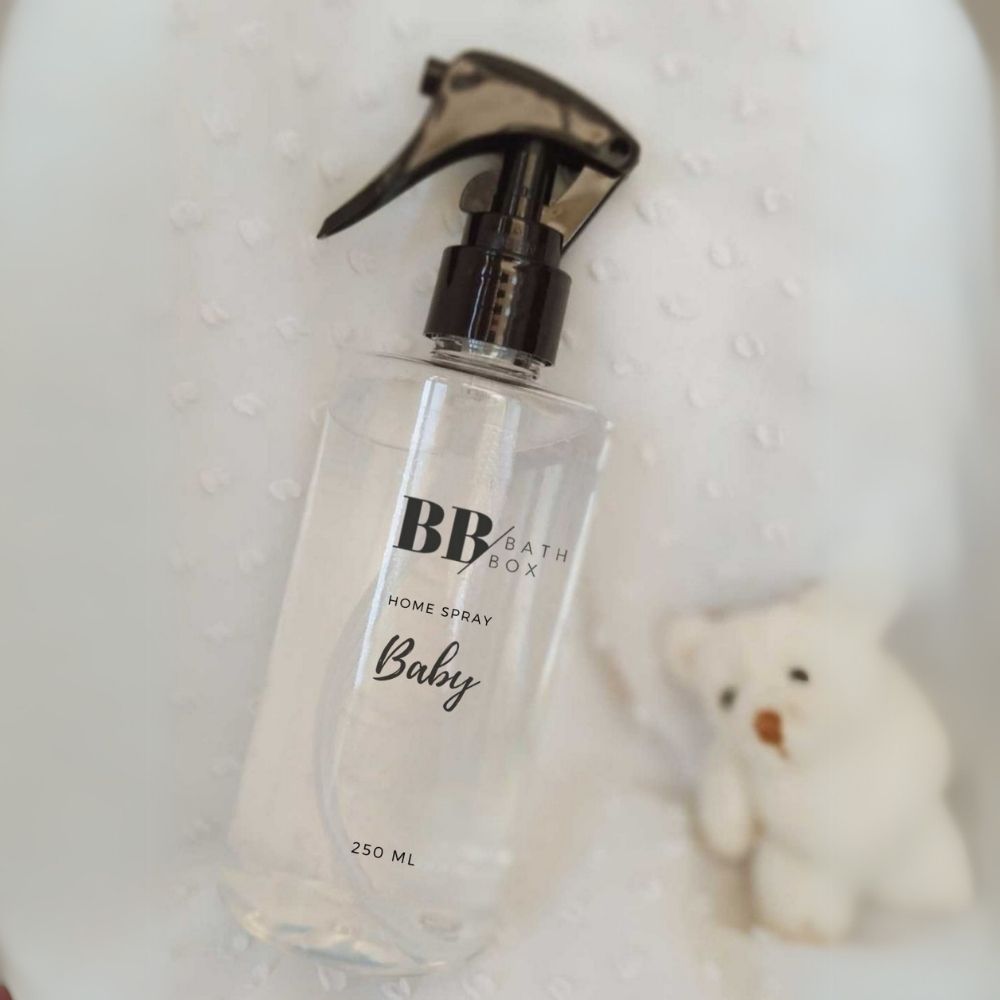 Bebek Pudrası Oda Spreyi 250 ml – Yumuşak ve Temiz Koku Deneyimi