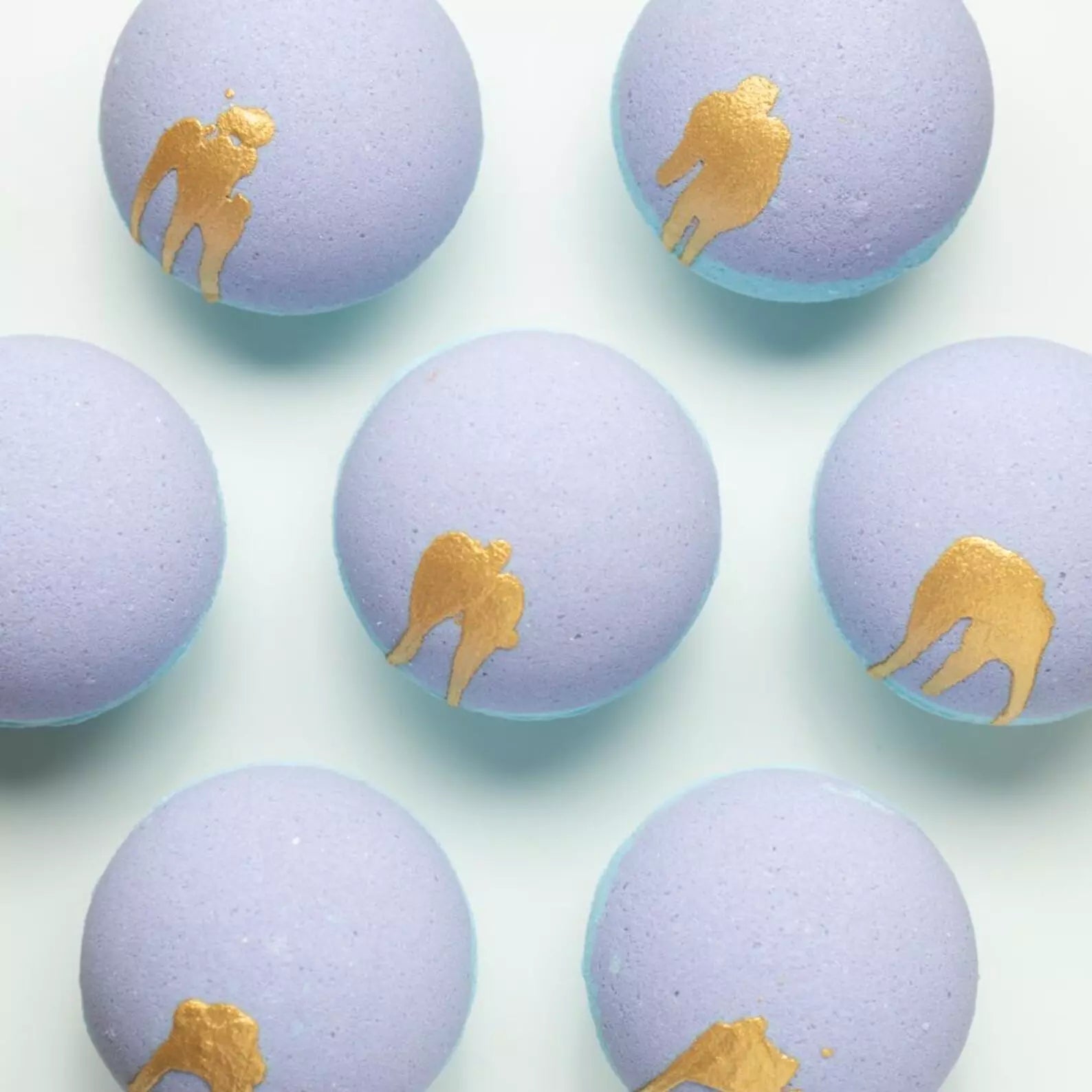 Flower Bomb Banyo Topu 3 Adet – Çiçeksi ve Besleyici Banyo Deneyimi