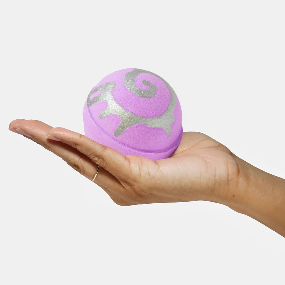 Japon Kiraz Çiçeği Esanslı Banyo Topu 3 Adet – Zarif ve Rahatlatıcı Banyo Deneyimi