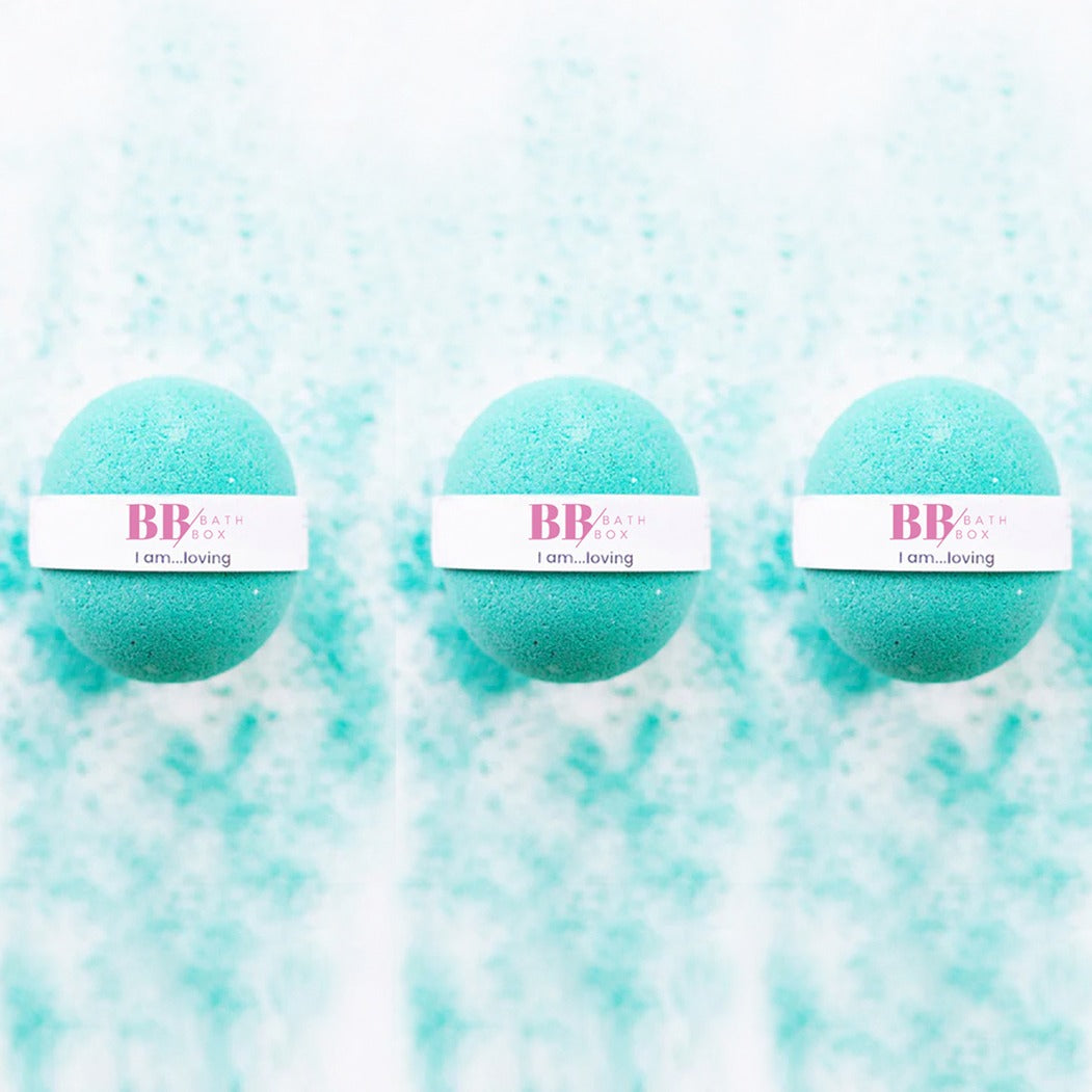 Okaliptüs Esanslı I Am Loving 3 Adet Banyo Topu – Aromaterapi Etkili Köpük Deneyimi