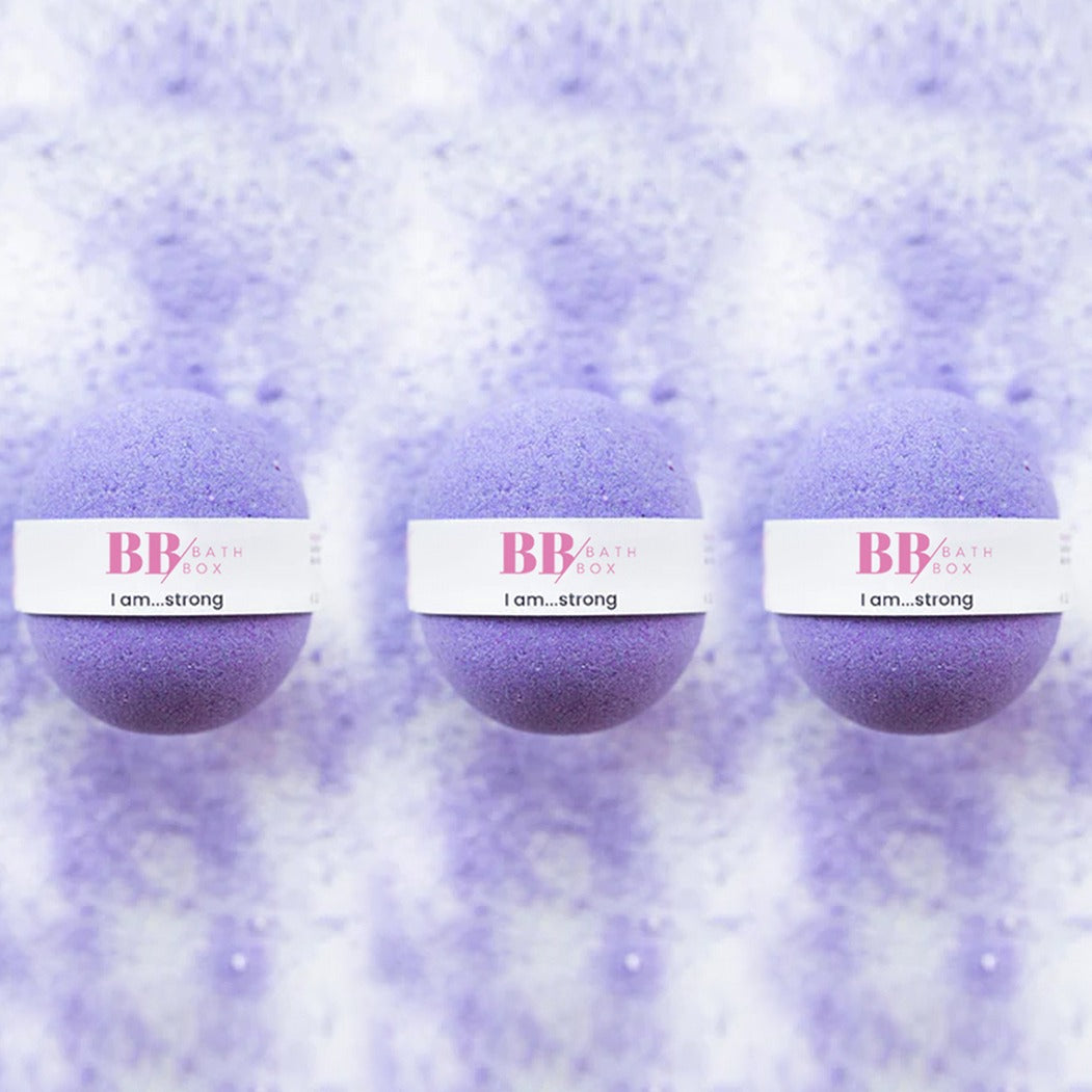 Menekşe Kokulu I Am Strong 3 Adet Banyo Topu –  Rahatlatıcı ve Köpüren Banyo Keyfi